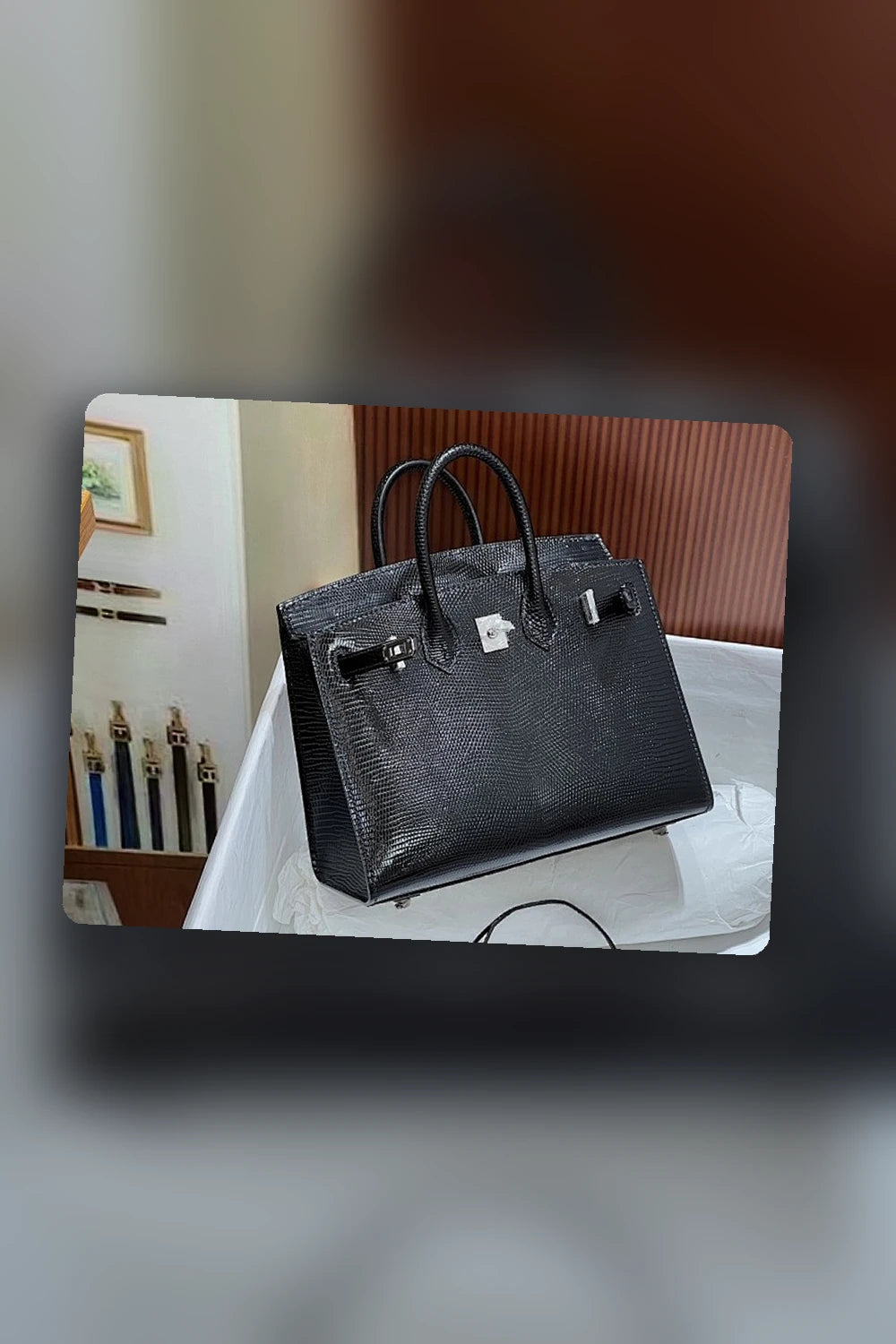 NB - HMS Bag - 676