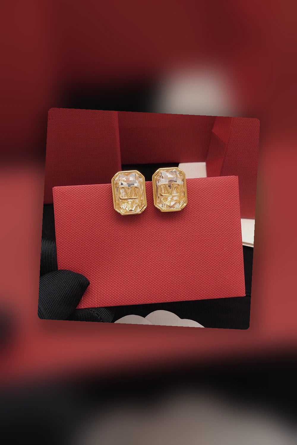 NB - VEL Jewelry - 320