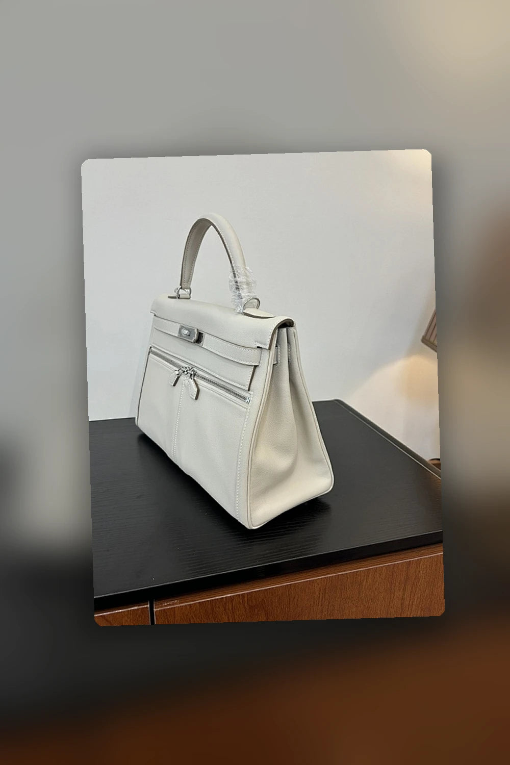 NB - HMS Bag - 407