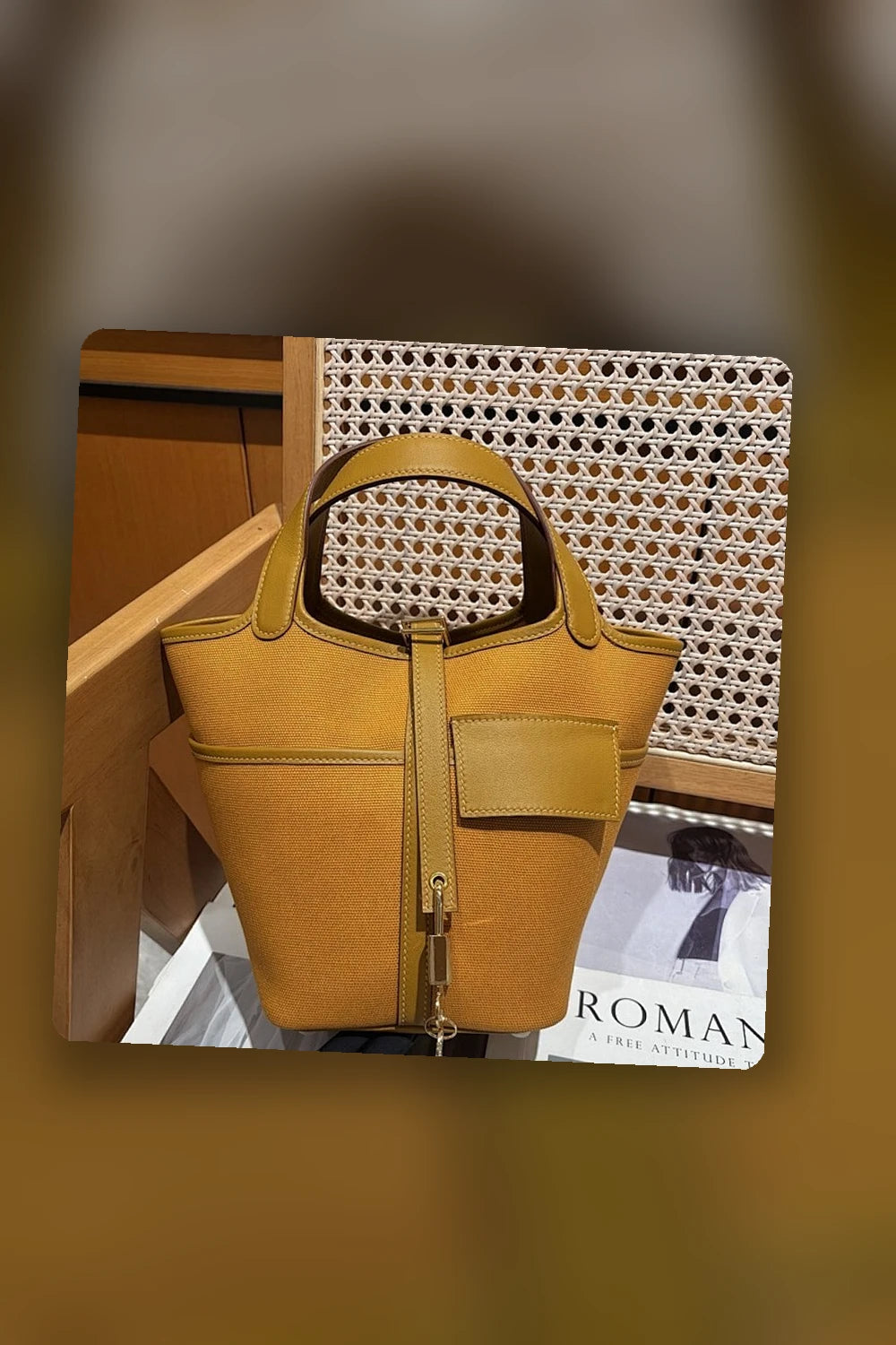 NB - HMS Bag - 1485
