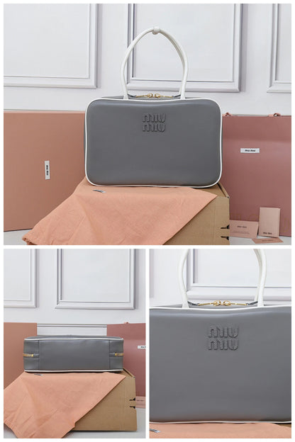 NB - MMU Bag - 110