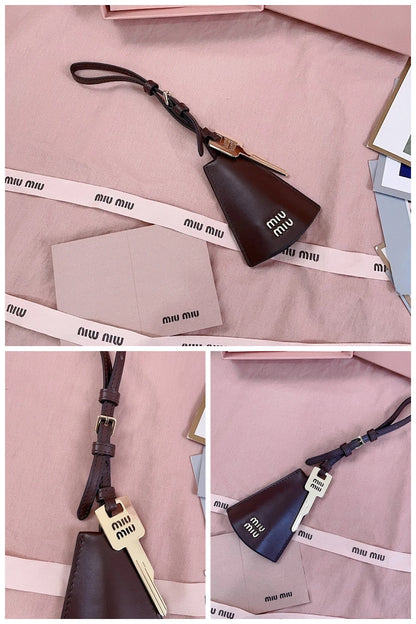 NB - MMU Bag - 821