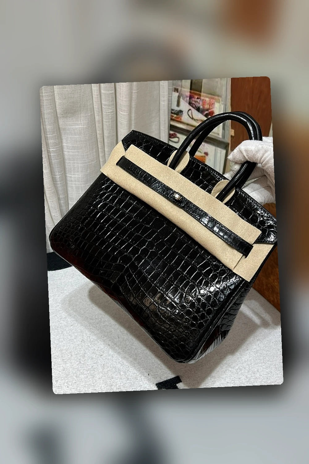 NB - HMS Bag - 600