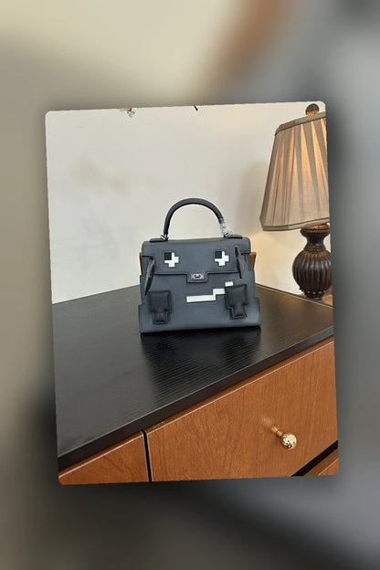 NB - HMS Bag - 542