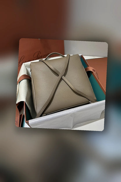 NB - DLVX Bag - 096