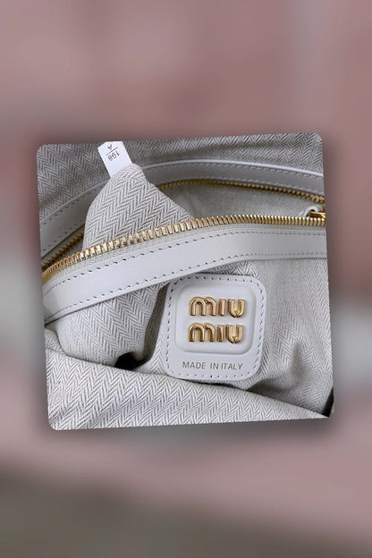 NB - MMU Bag - 1512