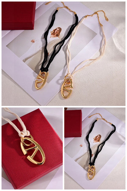 NB - VEL Jewelry - 260