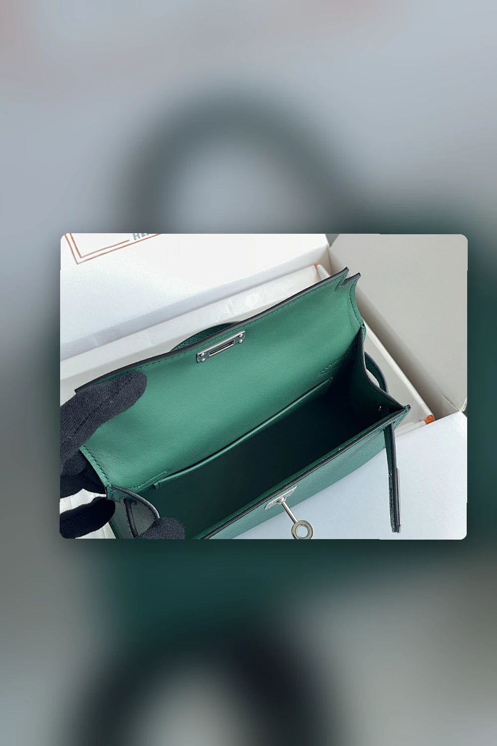 NB - HMS Bag - 144