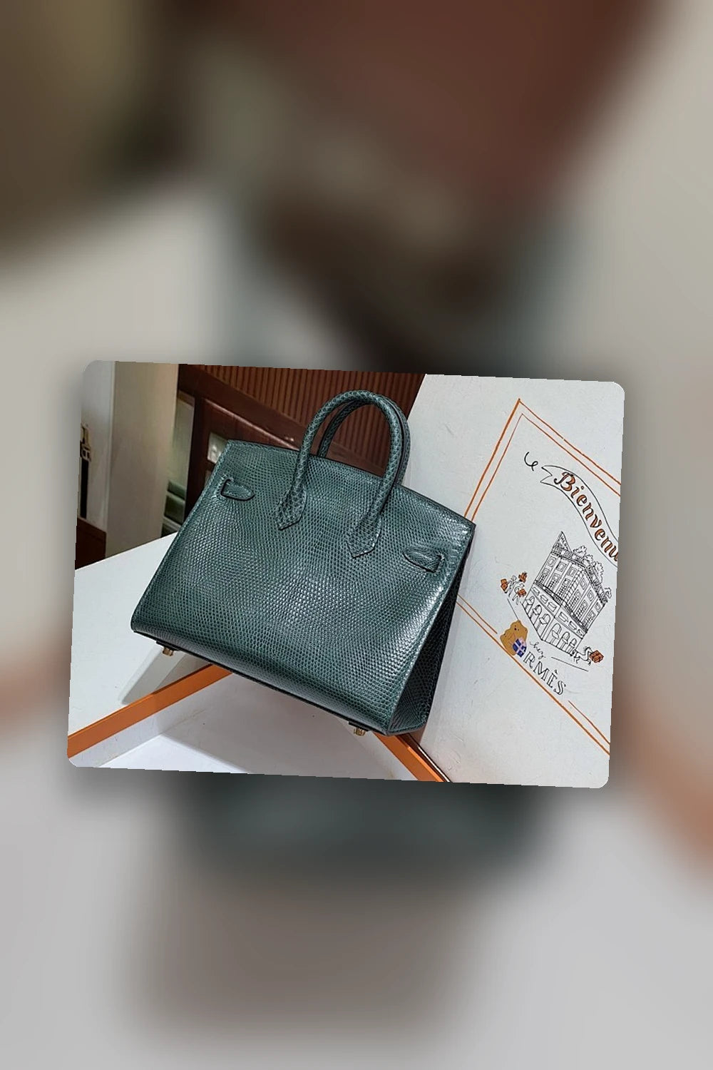 NB - HMS Bag - 678