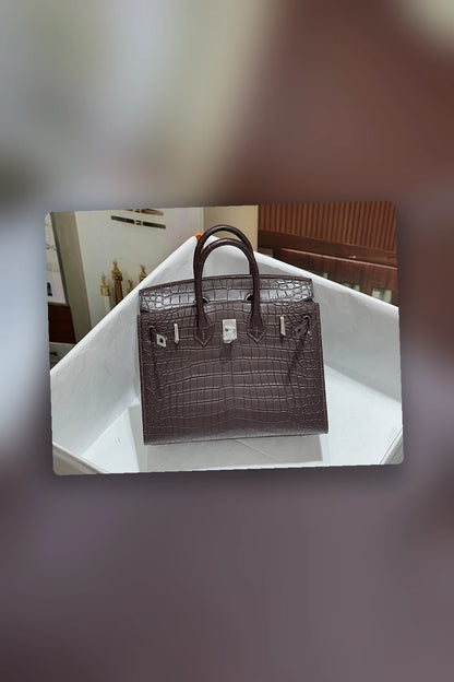 NB - HMS Bag - 683