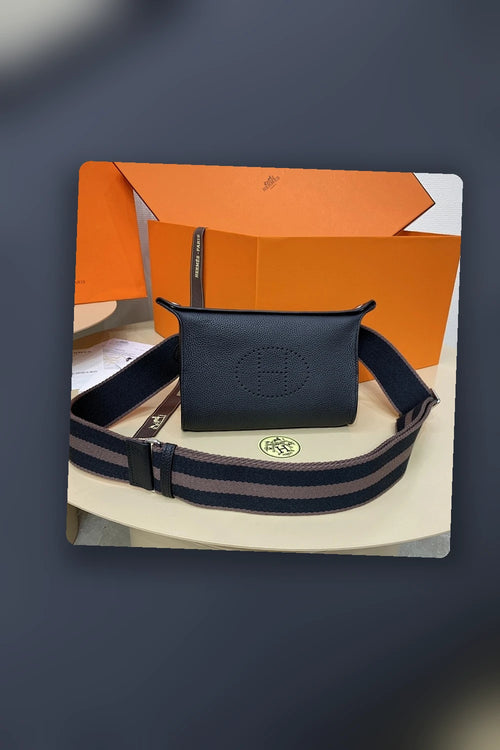 NB - HMS Bag - 1083