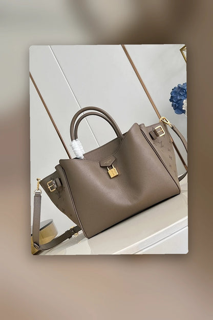 NB - LOV Bag - 943