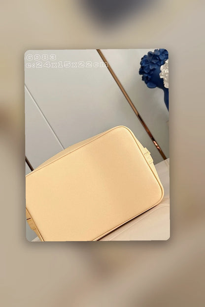 NB - LOV Bag - 096