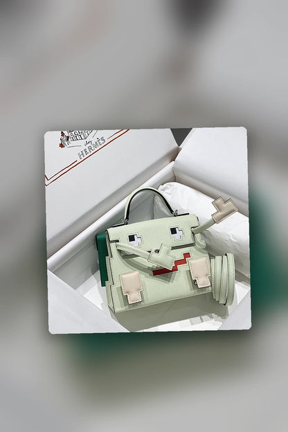 NB - HMS Bag - 1087
