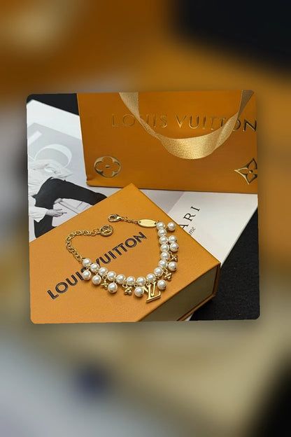 NB - LOV Jewelry - 341