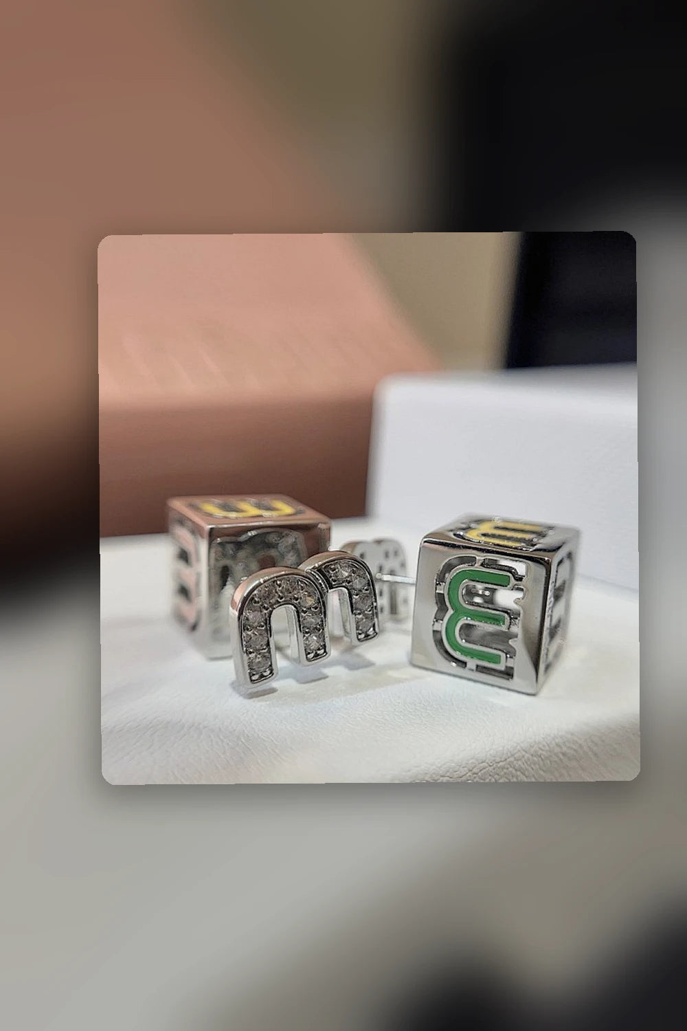 NB - MMU Jewelry - 507