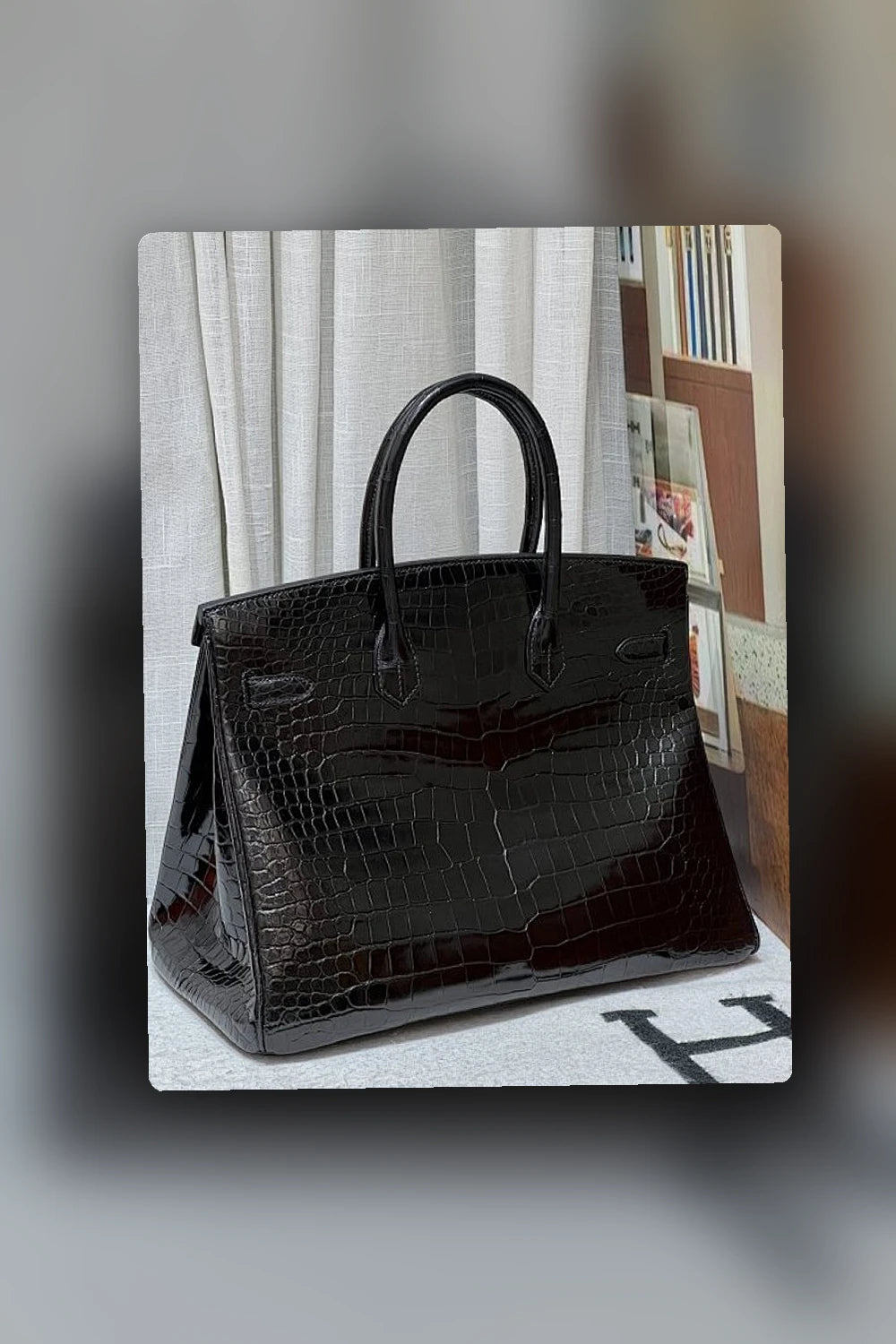 NB - HMS Bag - 940