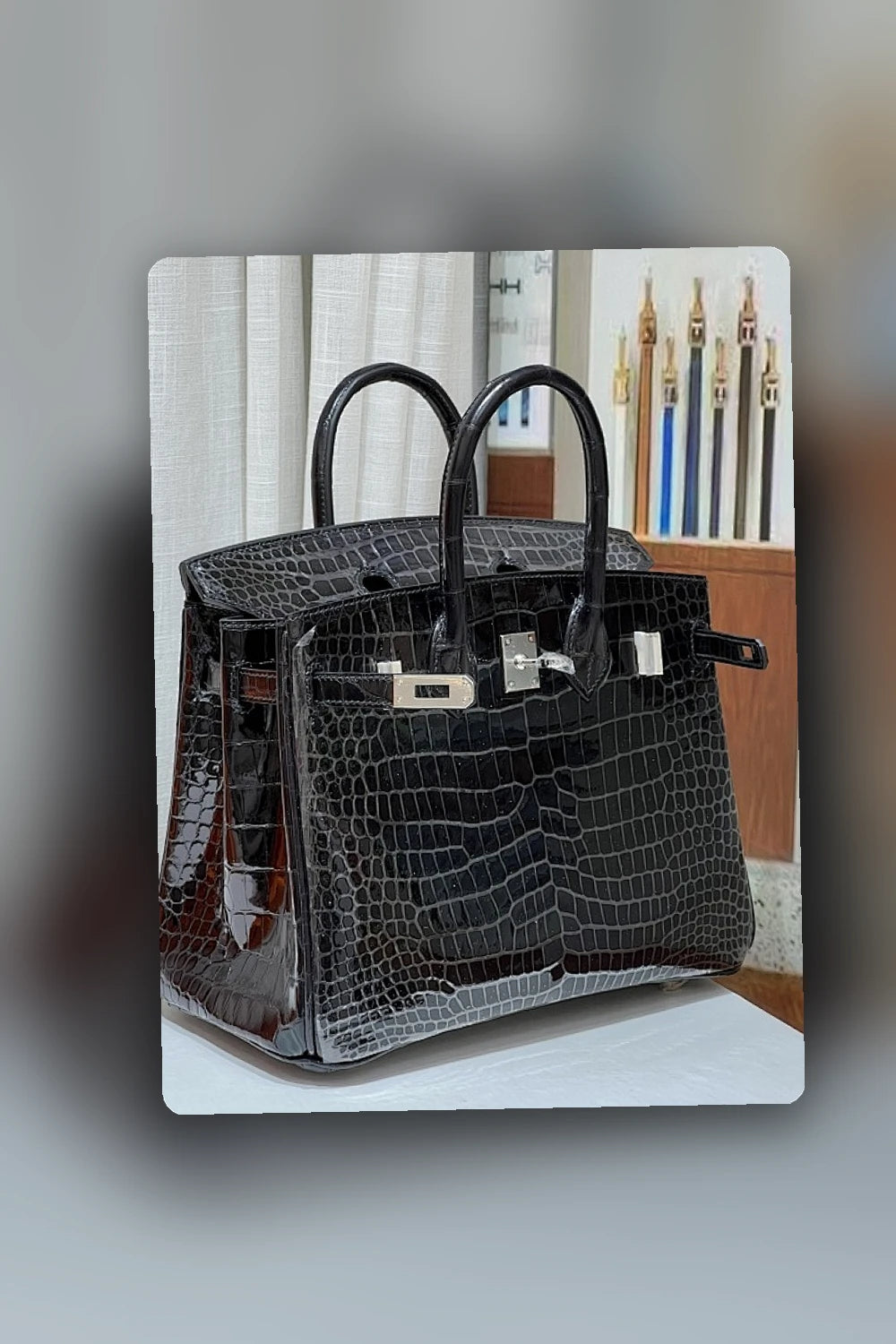 NB - HMS Bag - 637