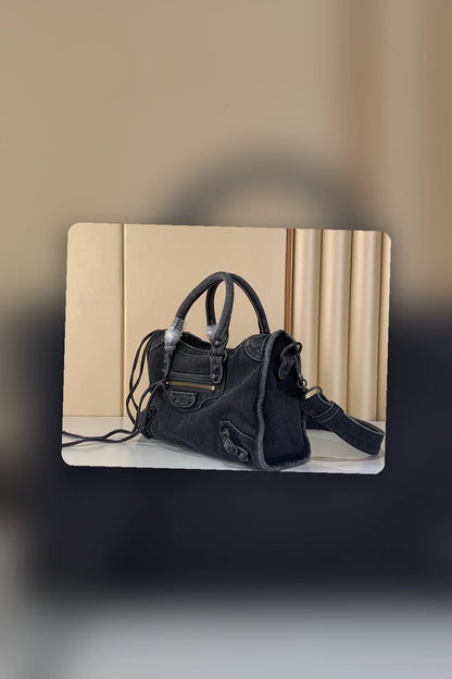 NB - LOV Bag - 745
