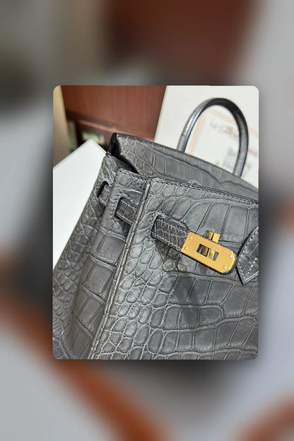 NB - HMS Bag - 604
