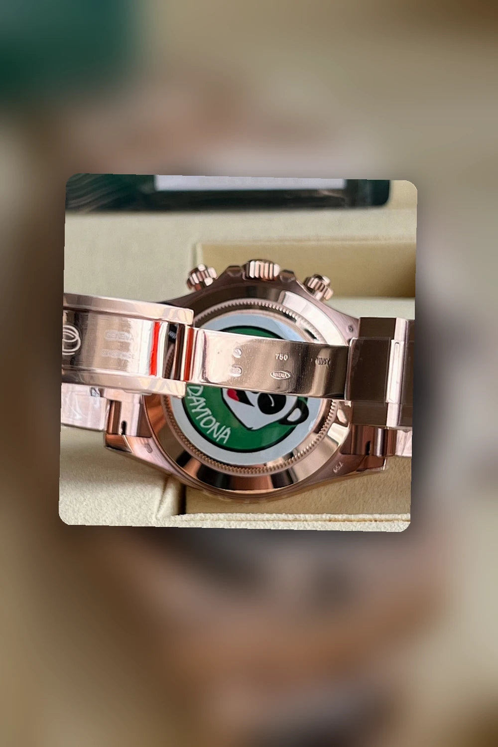 NB - Mix Watch - 679