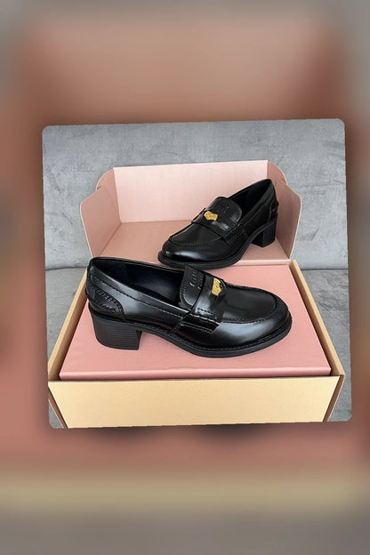 NB - MMU Women Shoes - 472