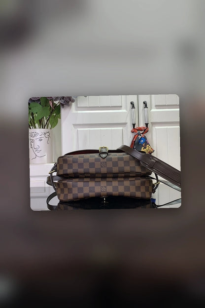 NB - LOV Bag - 1876