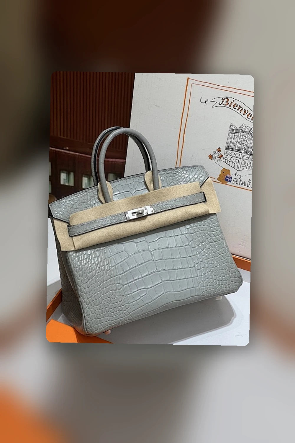 NB - HMS Bag - 577