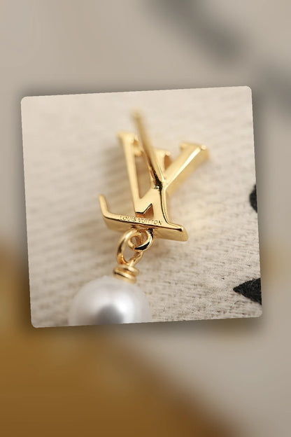 NB - LOV Jewelry - 571