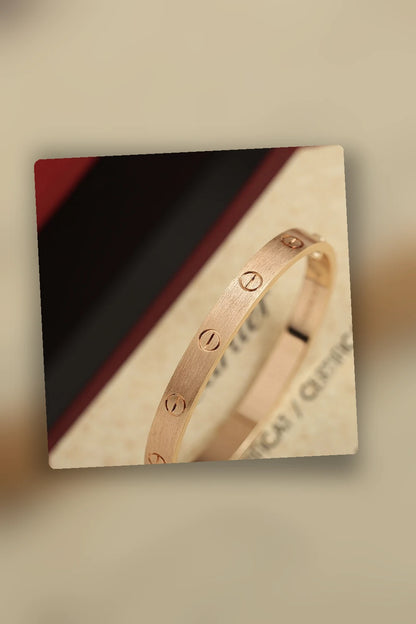 NB - CRA Jewelry - 436
