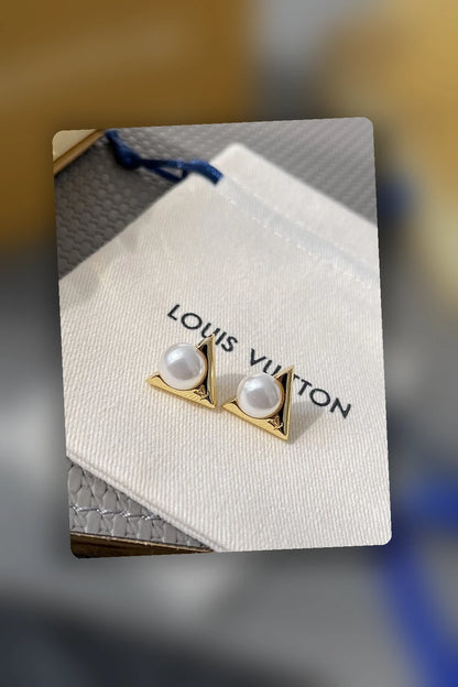 NB - LOV Jewelry - 511