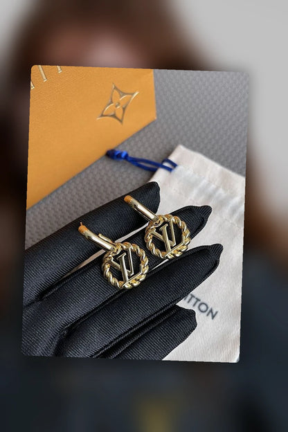 NB - LOV Jewelry - 810