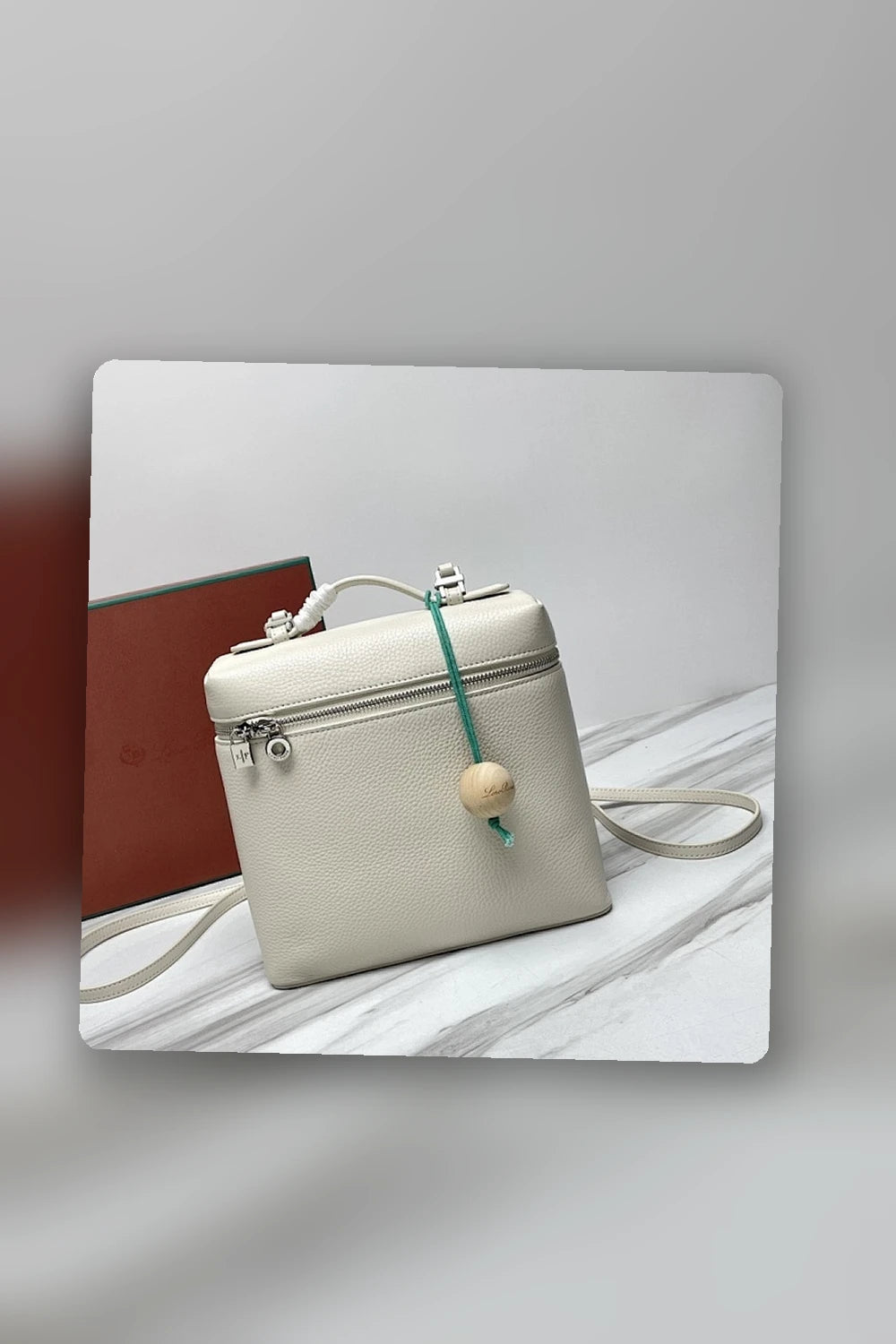 NB - DLVX Bag - 211
