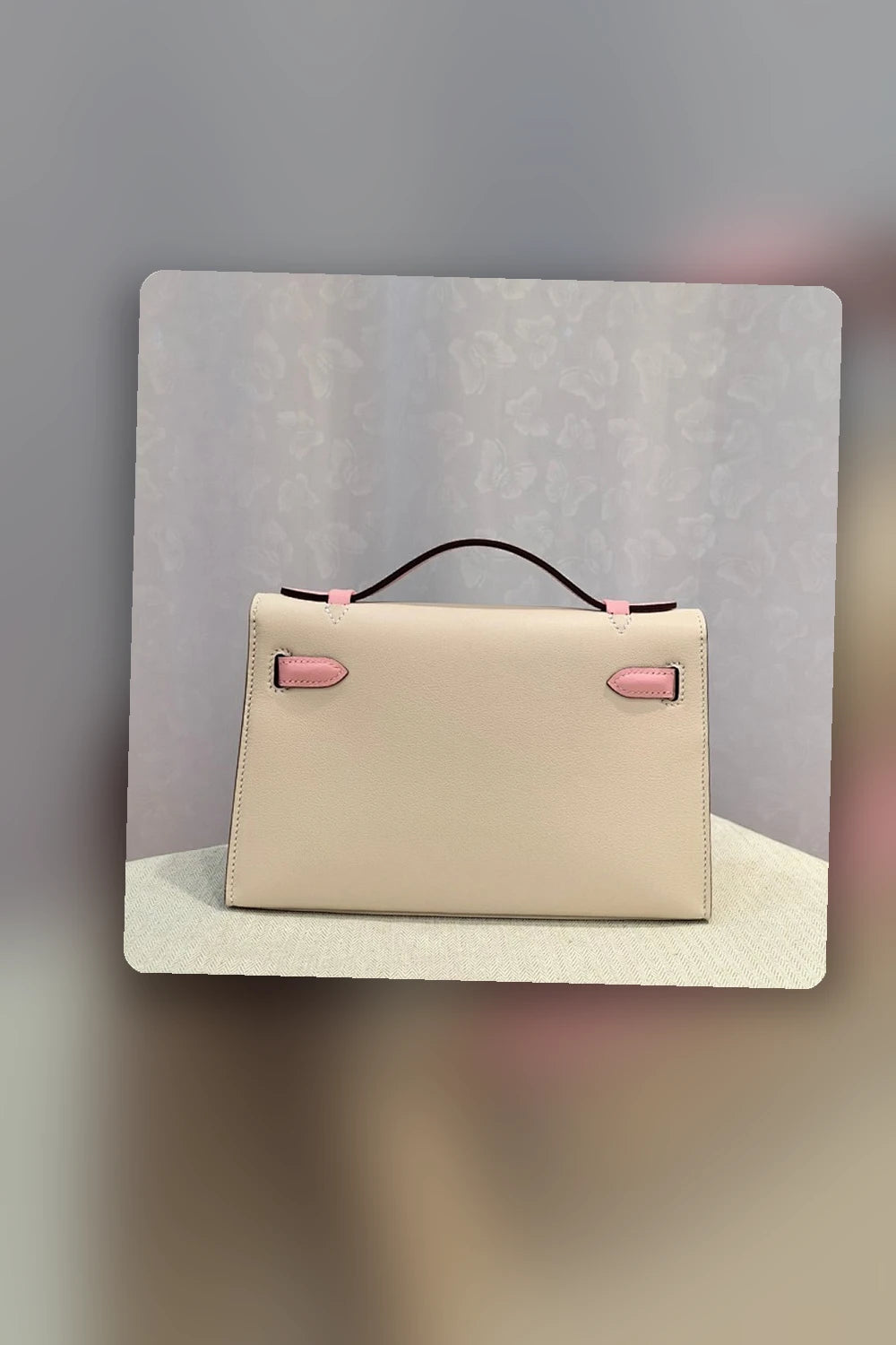 NB - HMS Bag - 1492