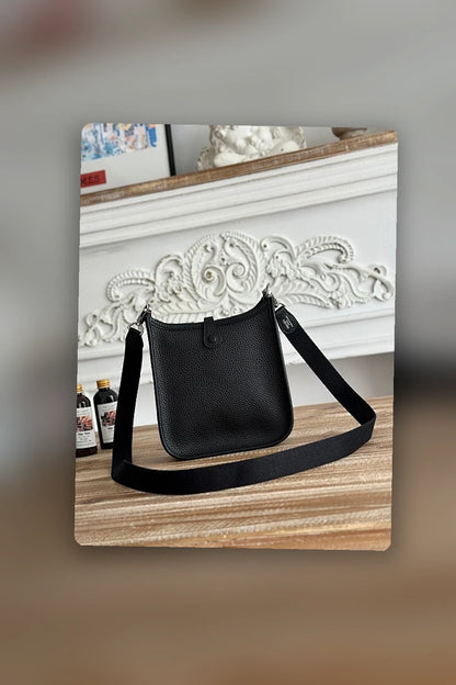 NB - HMS Bag - 988