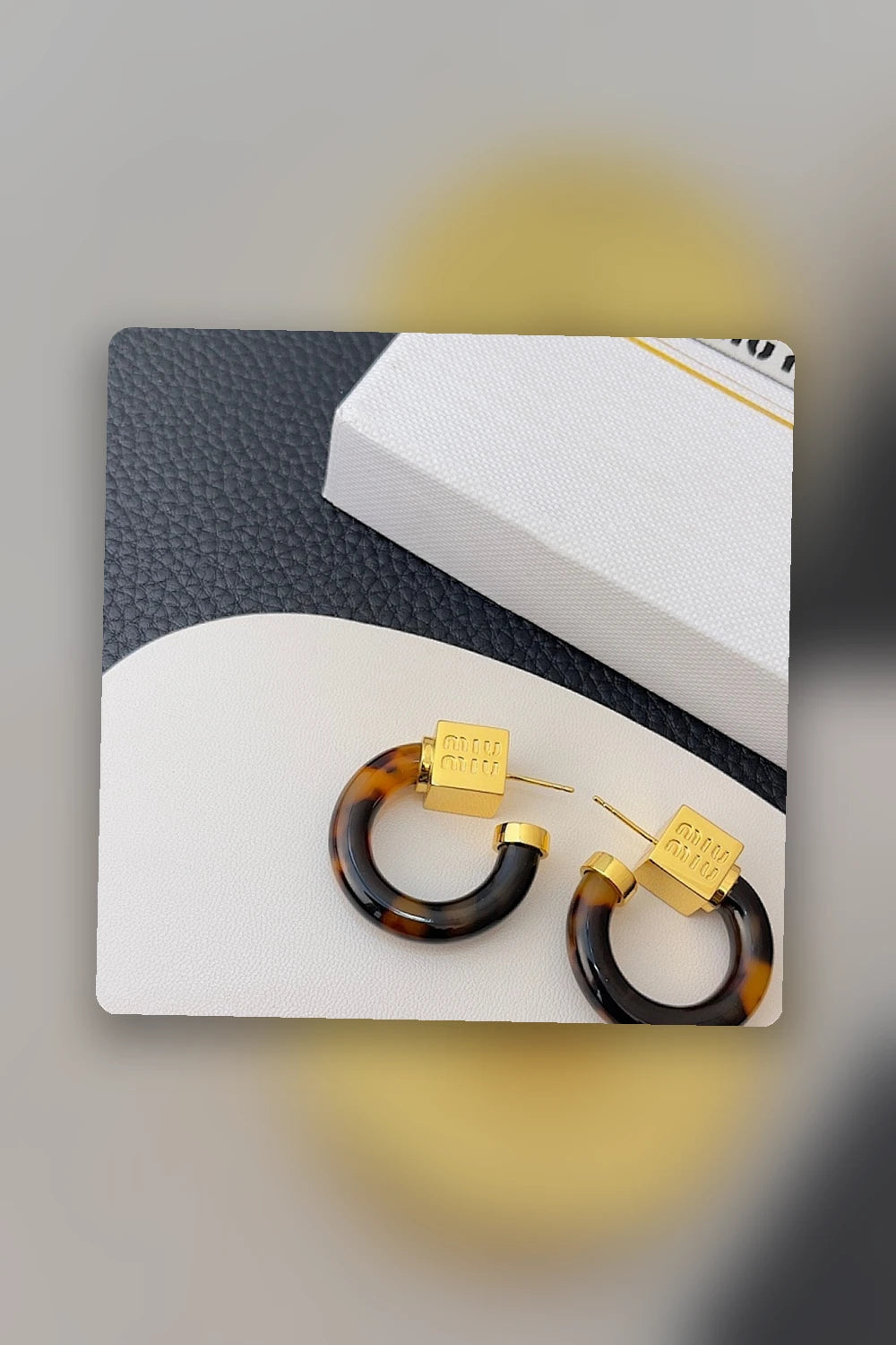 NB - MMU Jewelry - 324