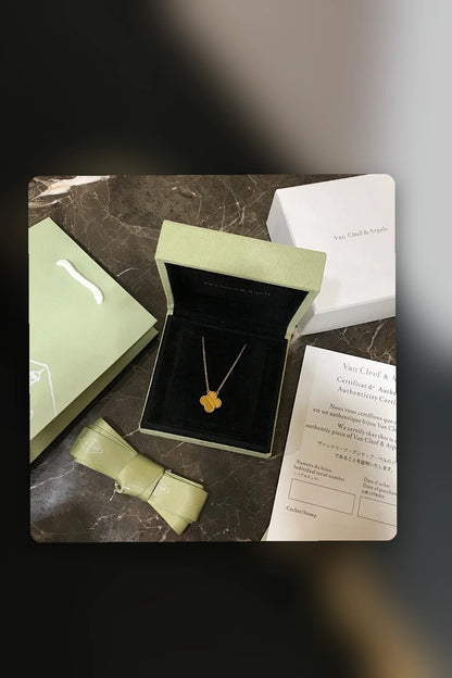 NB - VACA Jewelry - 660