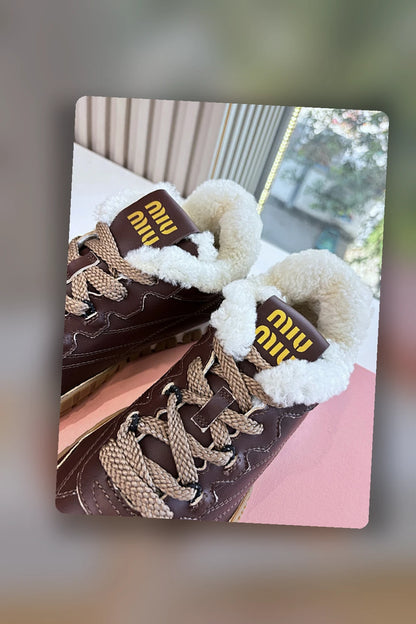NB - MMU Women Shoes - 642