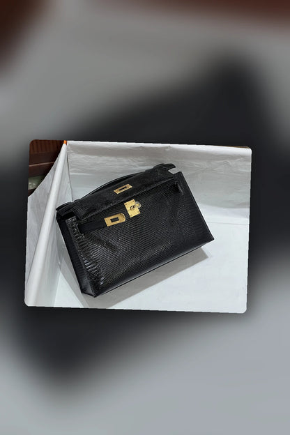NB - HMS Bag - 657