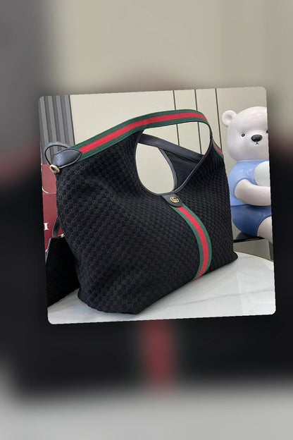 NB - GUKI Bag - 025