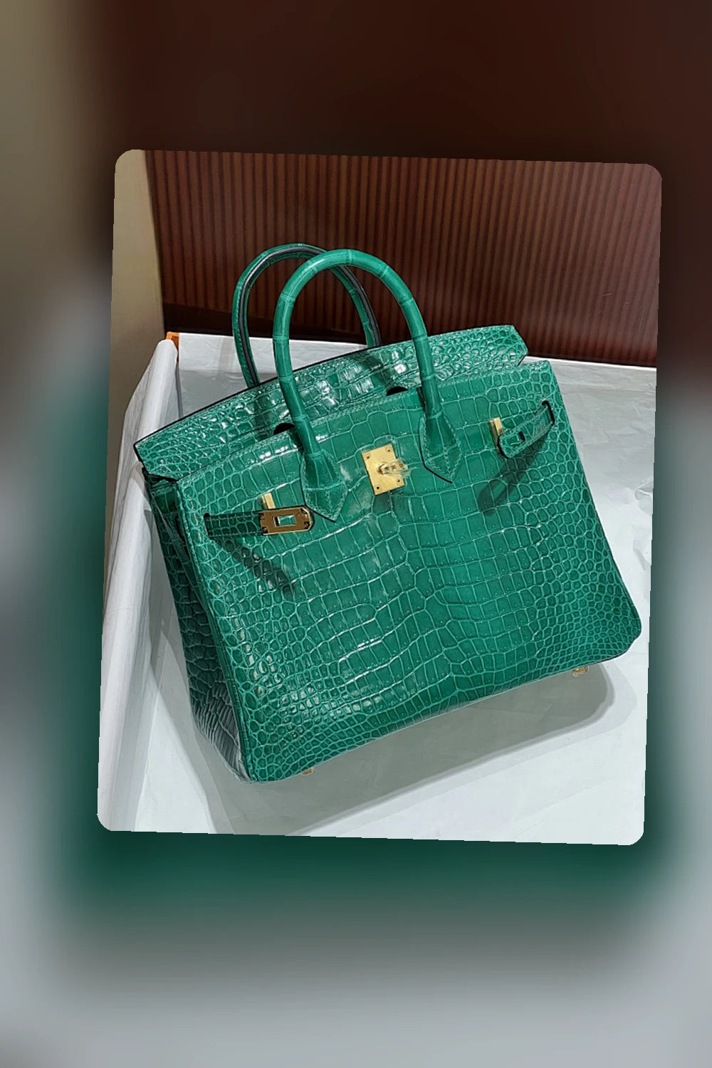 NB - HMS Bag - 606