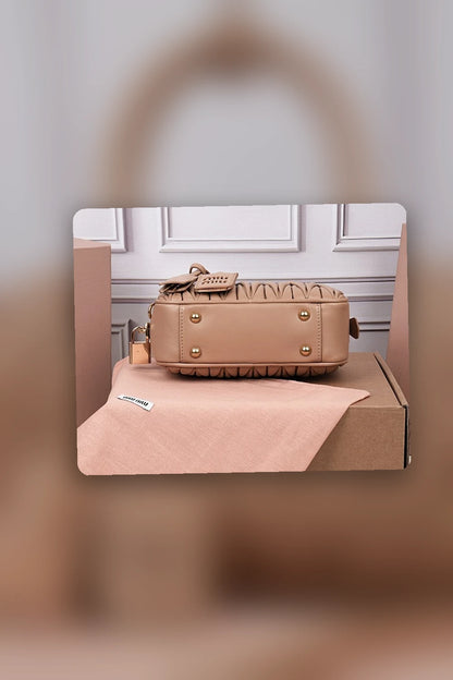 NB - MMU Bag - 657