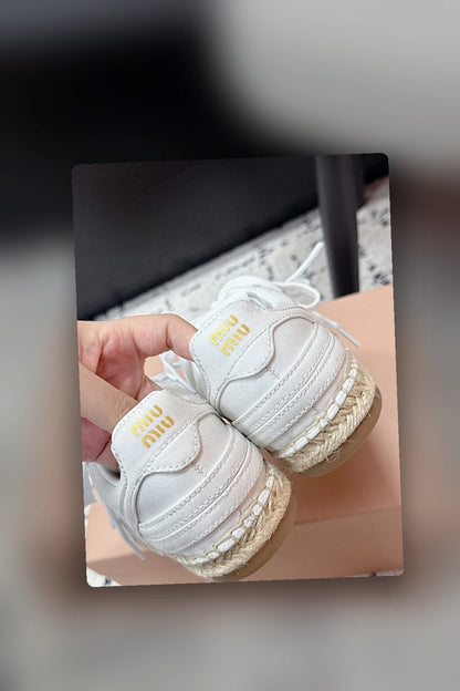 NB - MMU Women Shoes - 366