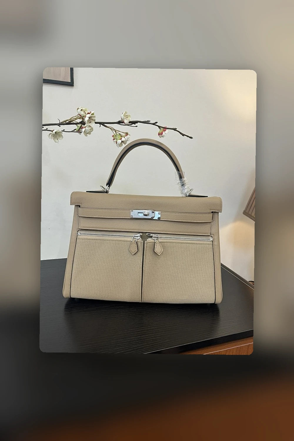NB - HMS Bag - 406