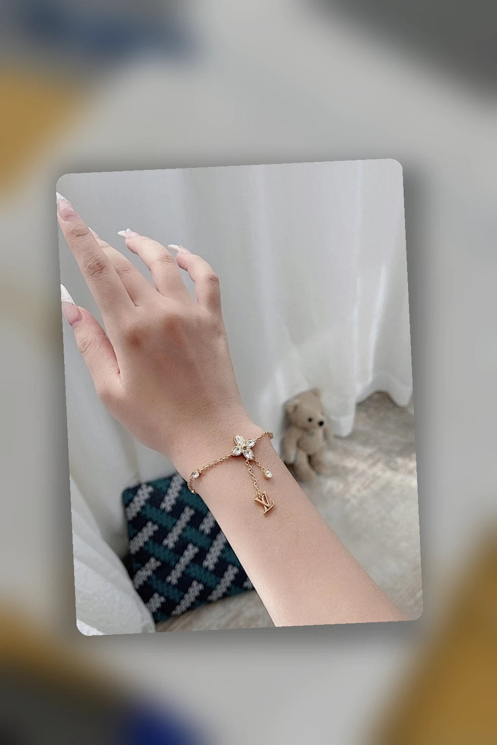 NB - LOV Jewelry - 857