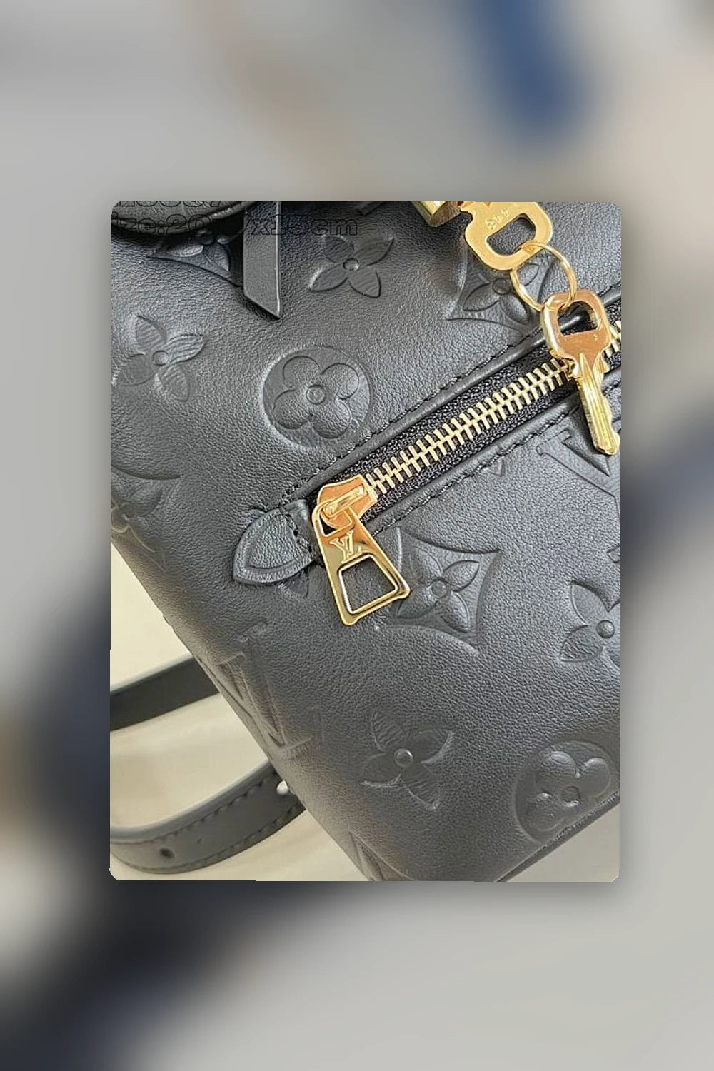NB - LOV Bag - 1184