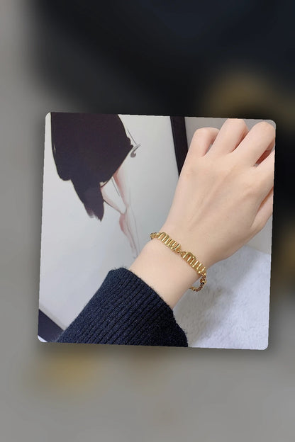 NB - MMU Jewelry - 355