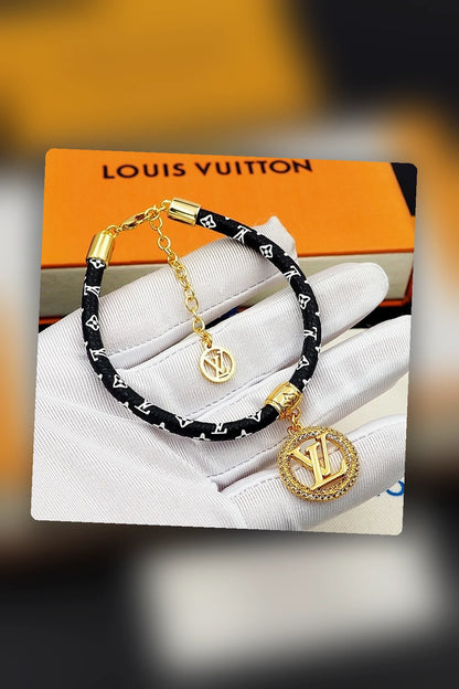 NB - LOV Jewelry - 393
