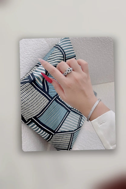 NB - CRA Jewelry - 040