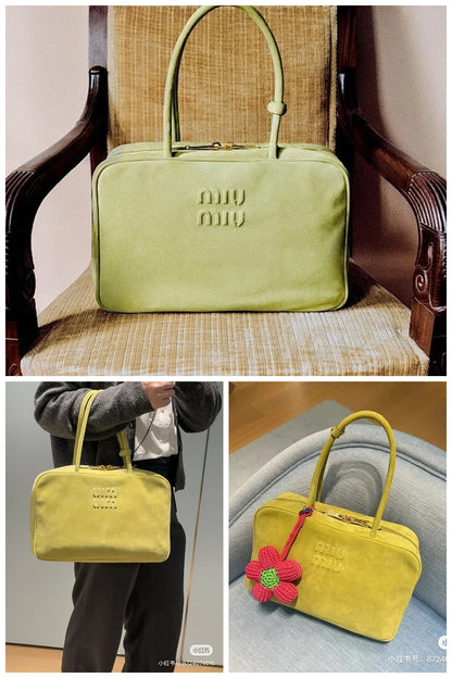 NB - MMU Bag - 330